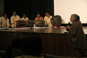 Interacting with the artistes